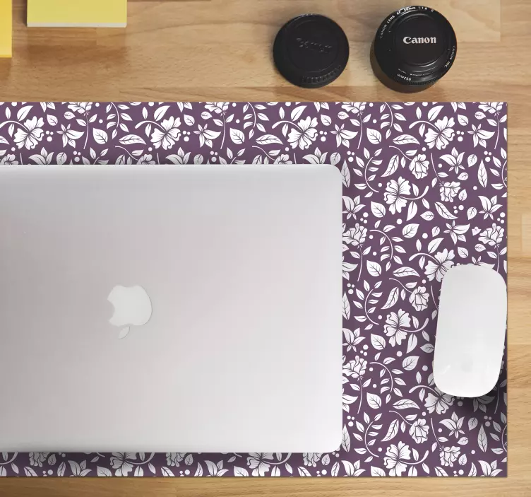 Floral White Motif mouse pad pattern - TenStickers