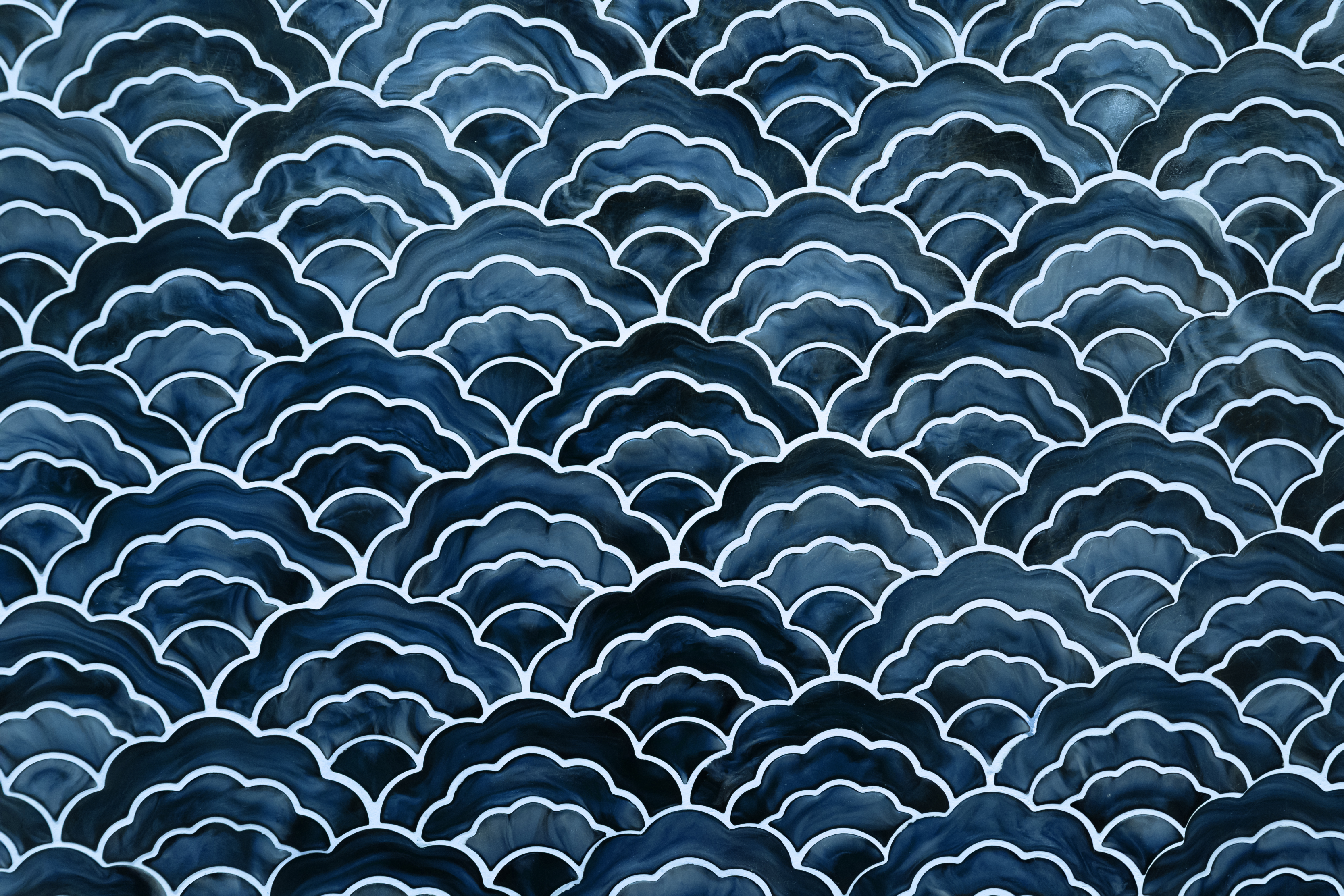 Textured placemats inspired by ocean waves - TenStickers