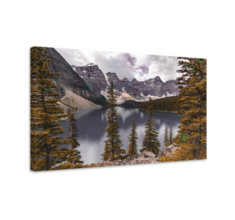 Majestic mountain lake landscape canvas - TenStickers