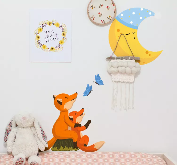 Whimsical Fox Family pet wall art - TenStickers