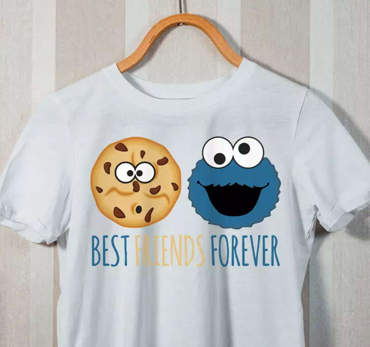 Cookie and monster friends t-shirt - TenStickers