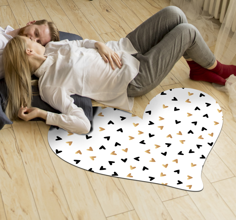golden and black heart minimal vinyl rug - TenStickers