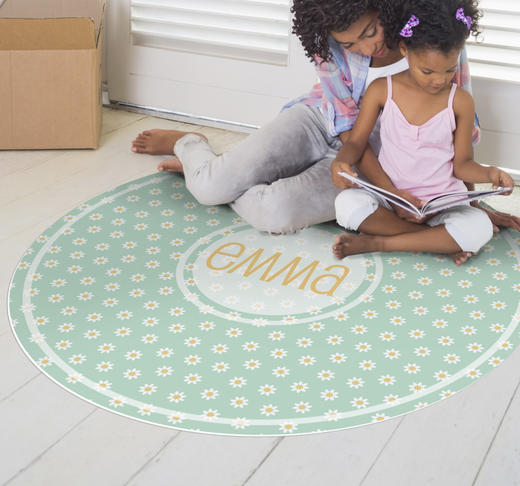 Personalized Daisy Circle custom vinyl rug - TenStickers