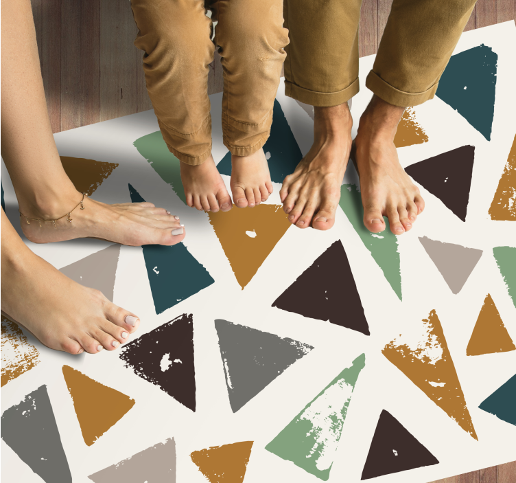 Vibrant Triangle Motif minimal vinyl rug - TenStickers